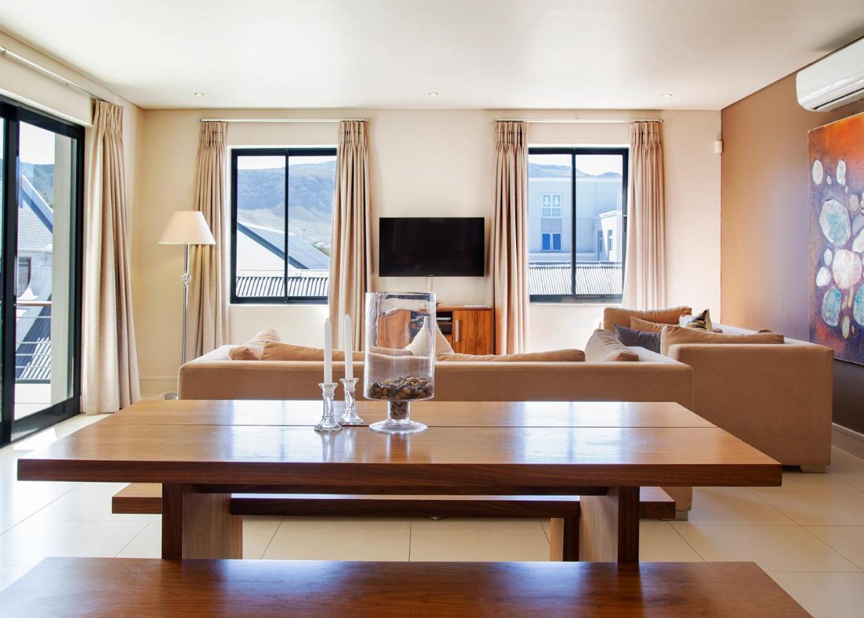 Marine Square Luxury Suites Hermanus Exteriér fotografie